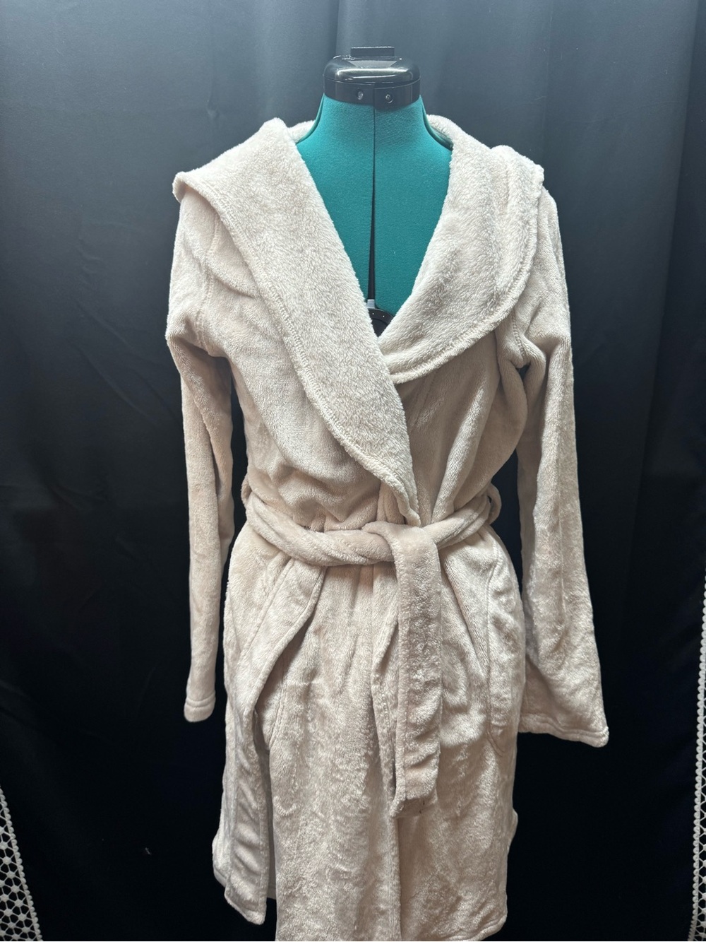 UGG Plush Shawl Collar Robe in Light Beige